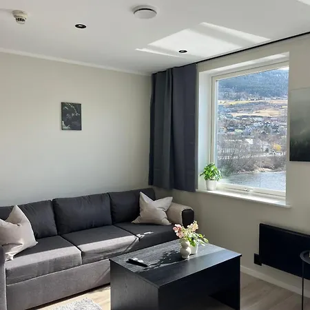 Luxury River View - Vibe - Heart Of Lägenhet